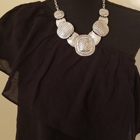 Black Ruffle Top - Picture 2 of 3